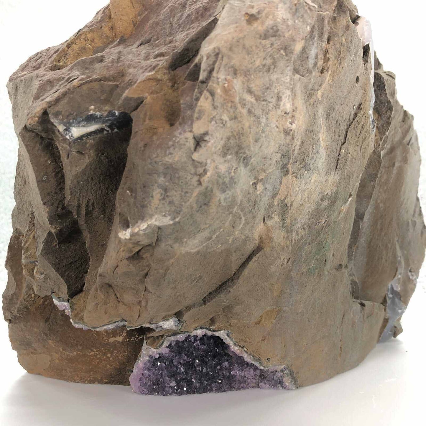 natural amethyst stone