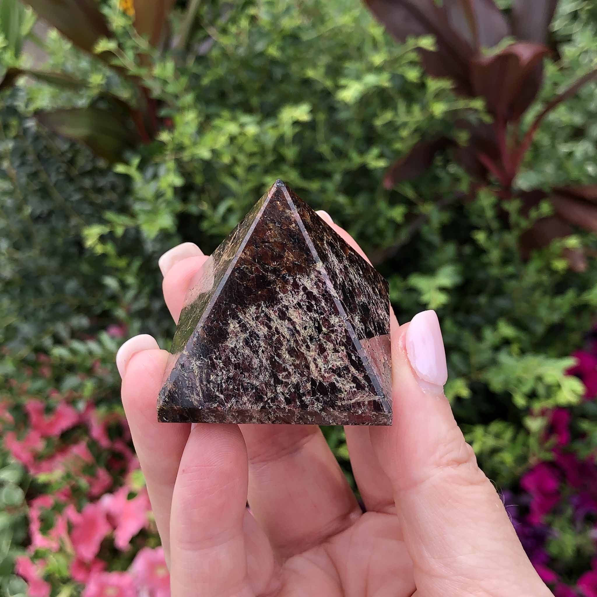 garnet-crystal-pyramid
