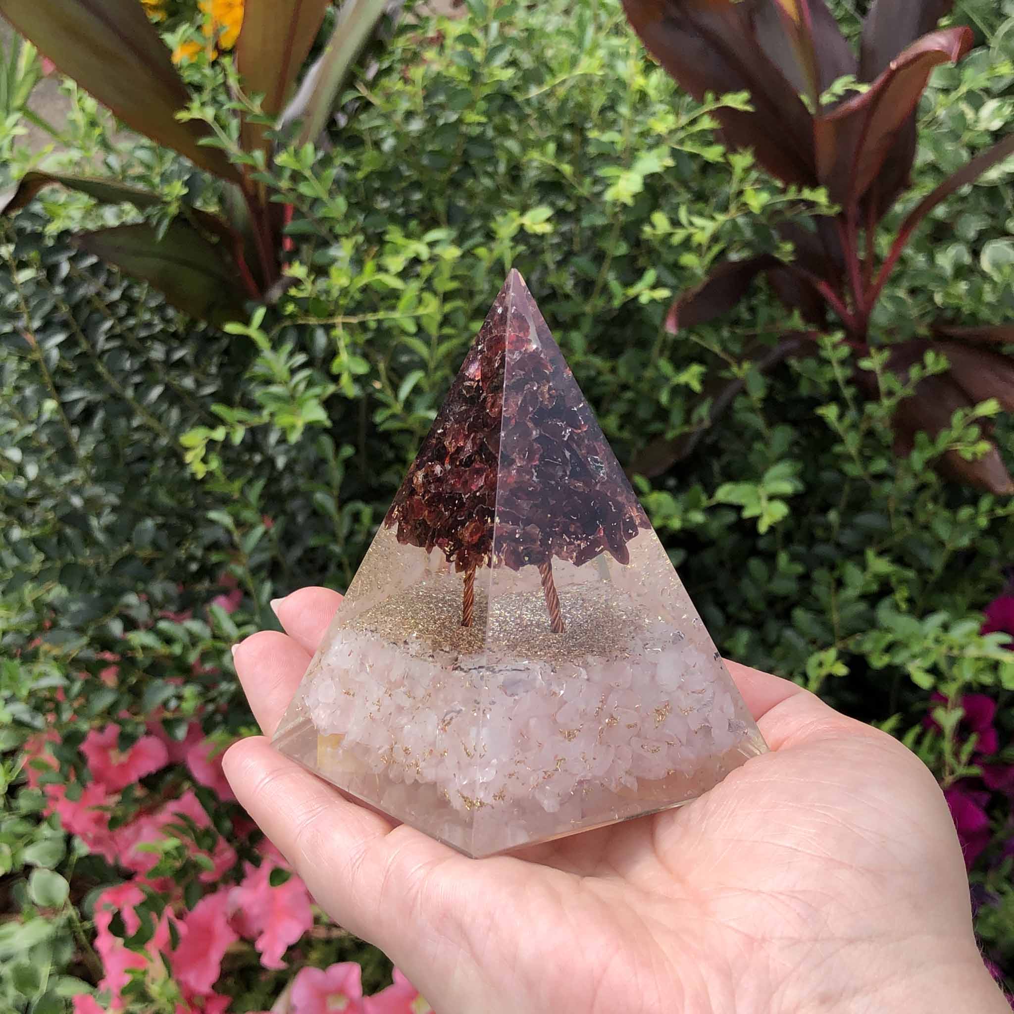 garnet-tree-of-life