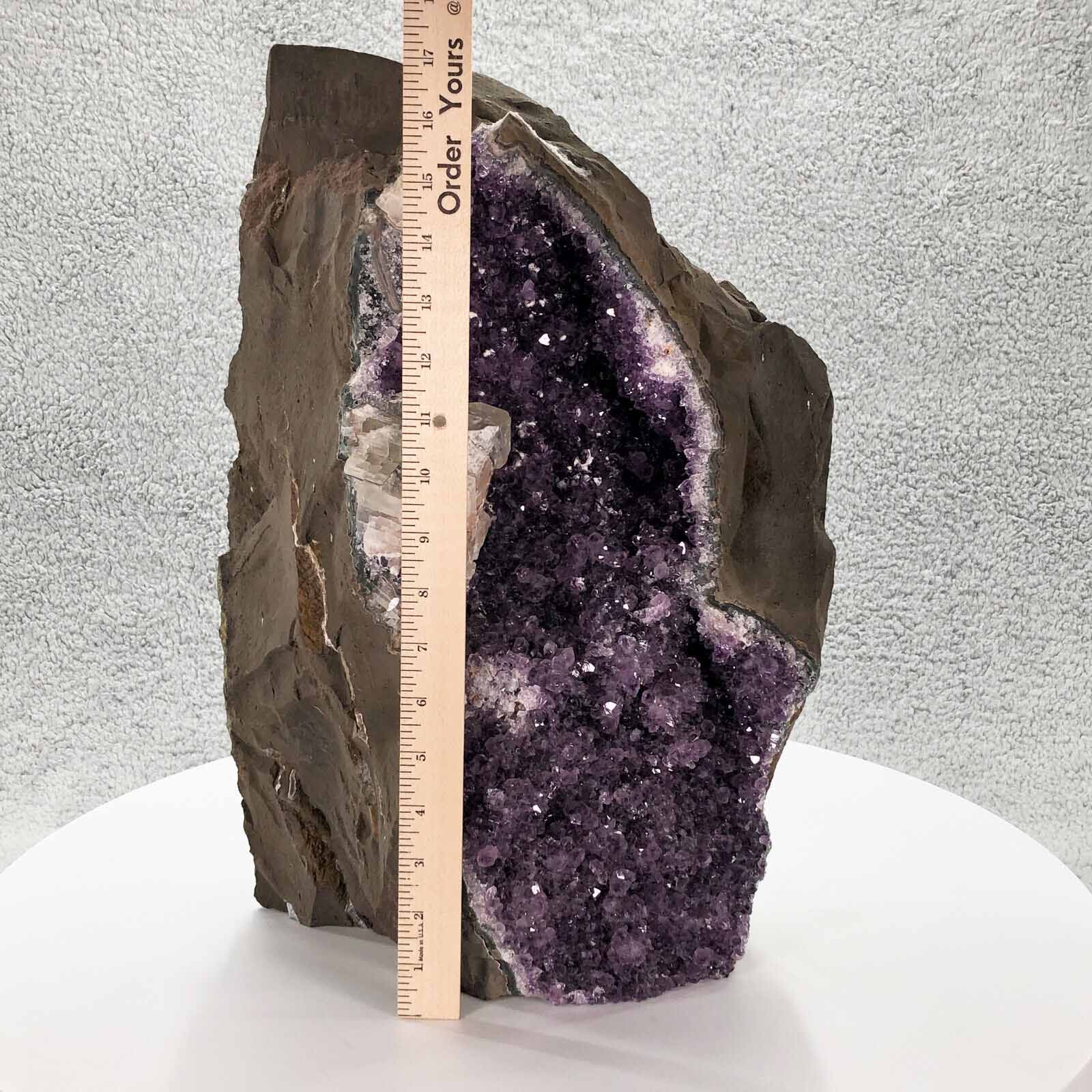 Amethyst rock shop